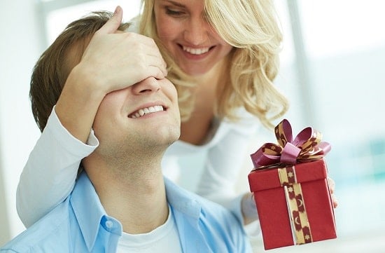 10 лучших подарков для него на 14 февраля из секс-шопа