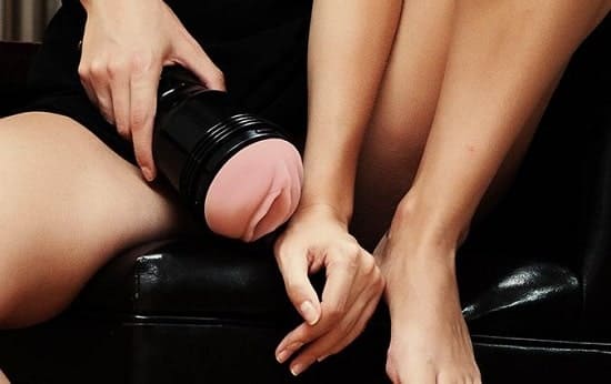 Почему Fleshlight стал самой продаваемой игрушкой для мастурбации?